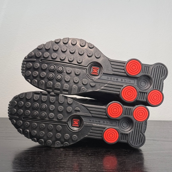 Nike Shox R4 - Picture 6 of 7